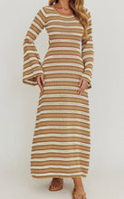 Load image into Gallery viewer, Zoe knit dress beige