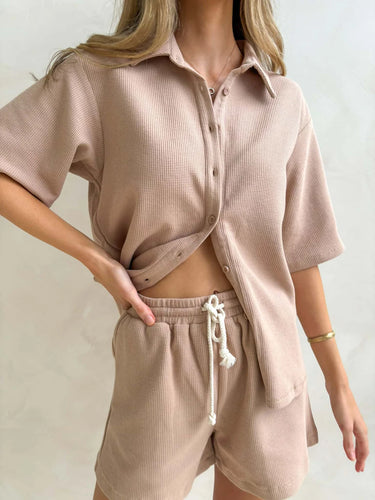 Meadow set~caramel waffle
