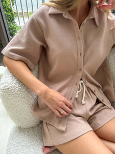 Meadow set~caramel waffle